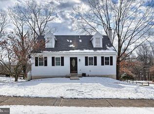 2506 Valley Dr, Lancaster, PA