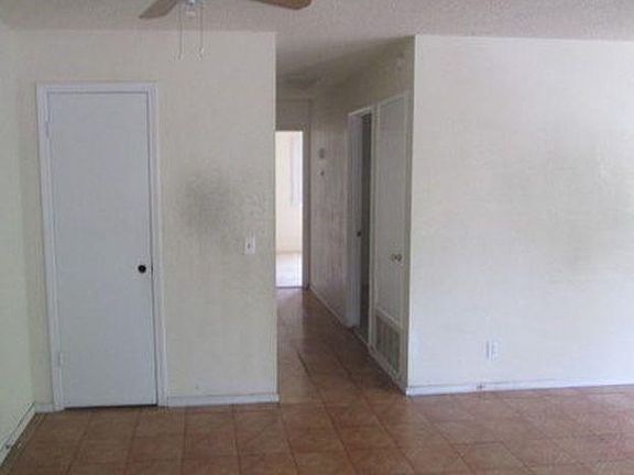 3rd image of 1277 Casita Dr