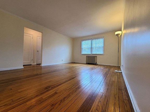 2nd image of 349 Bloomfield Ave #2
