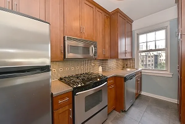 Sold by Simone Song Properties, LLC | media 26