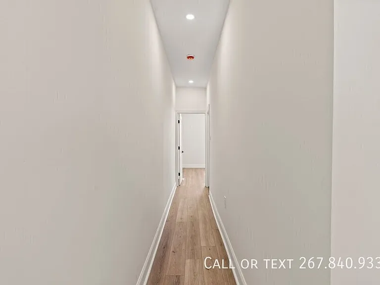 2921 W Oxford St #SFH — Photo 17