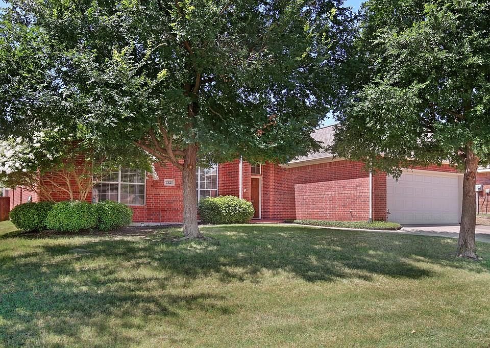 1st image of 1321 Wildflower Ln