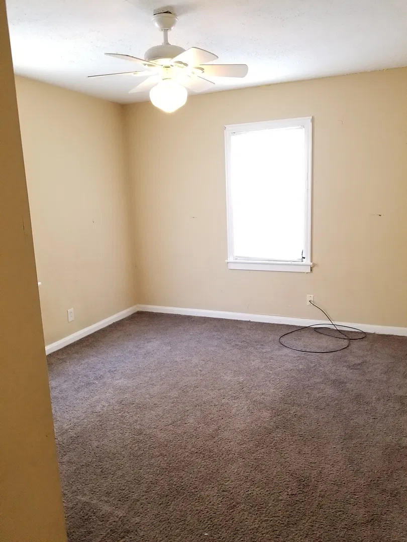 Spacious 3 Bedroom Home Located in North College Hill!! — Photo 3