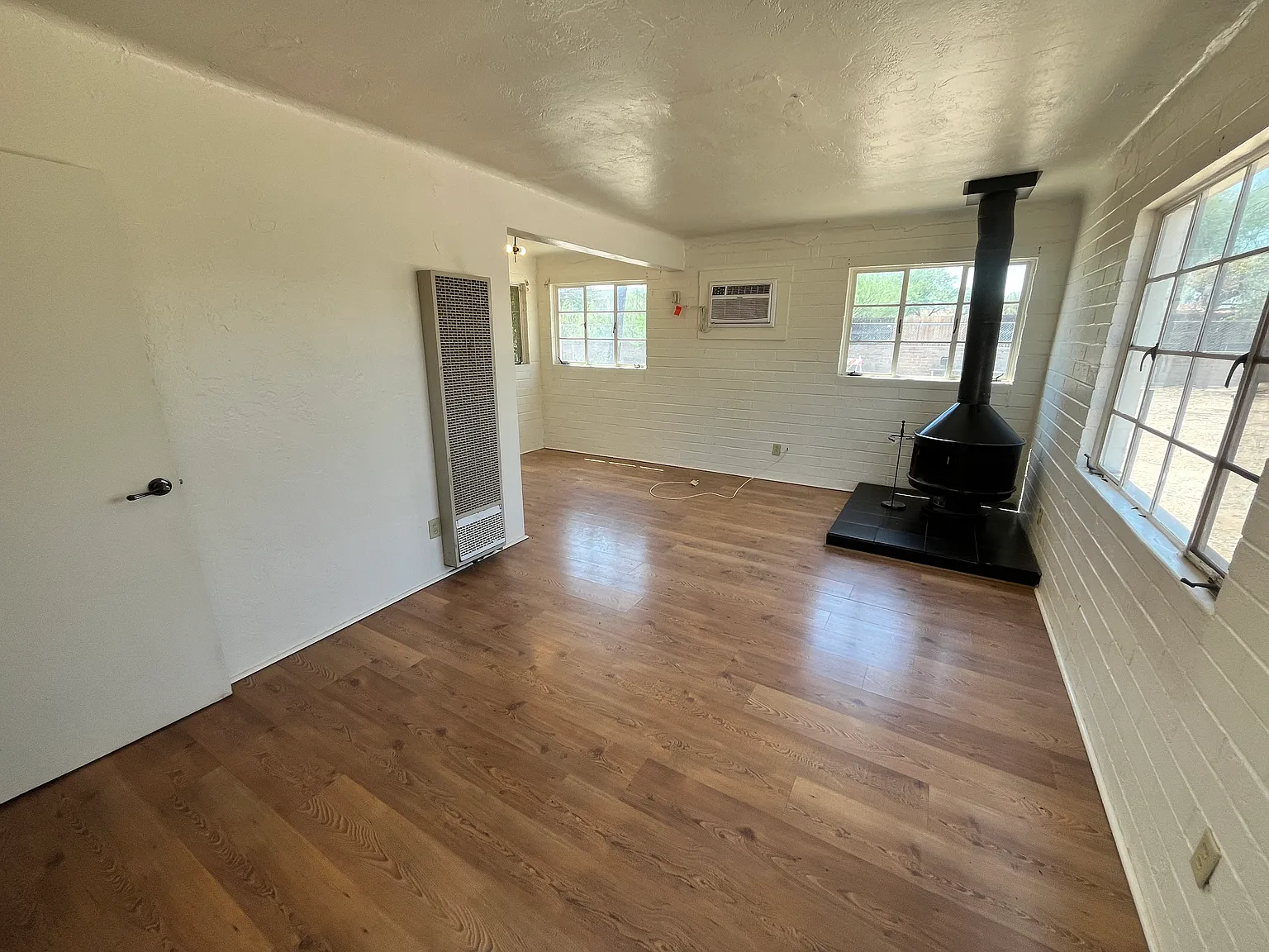 1 bed, 662 sqft, $1,050 — Photo 2