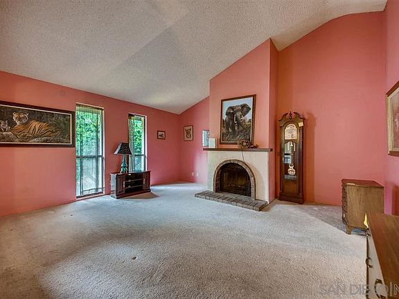 4th image of 1041 Mimosa Ave