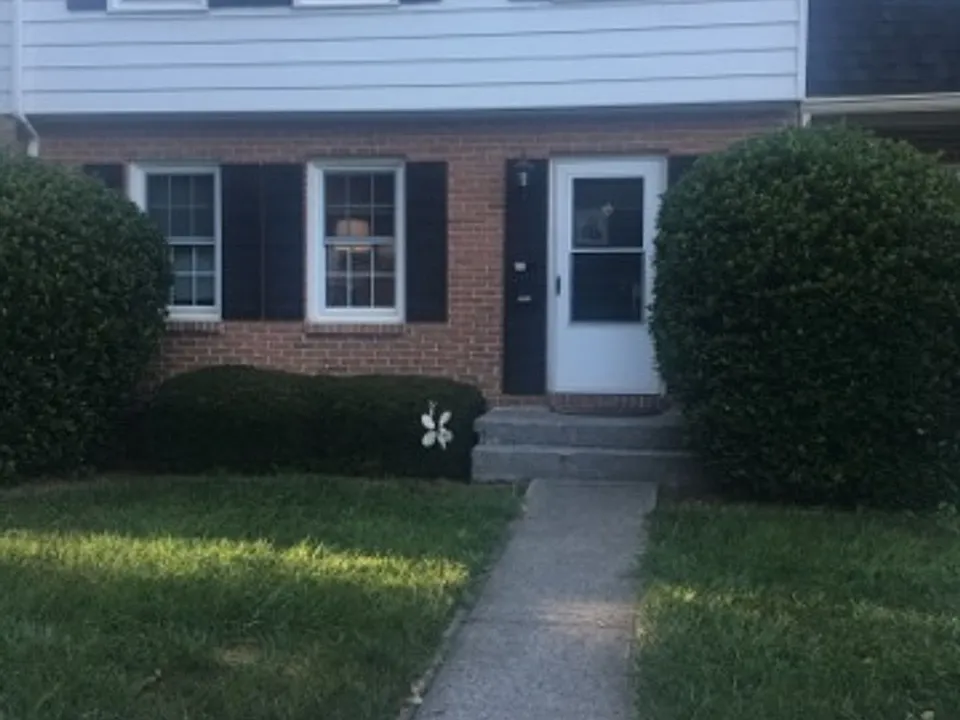Wellesley - 2804