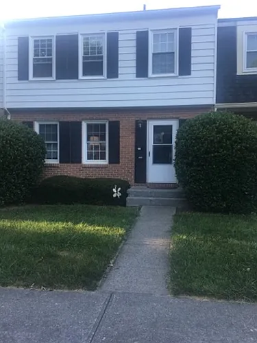 Wellesley - 2804 Photo 1