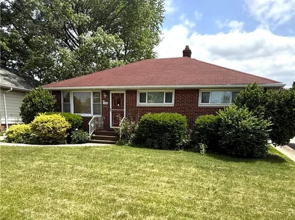12324 Orme Rd, Garfield Heights, OH 44125