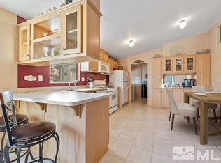 1592 Newport Ln, Reno, NV 89506