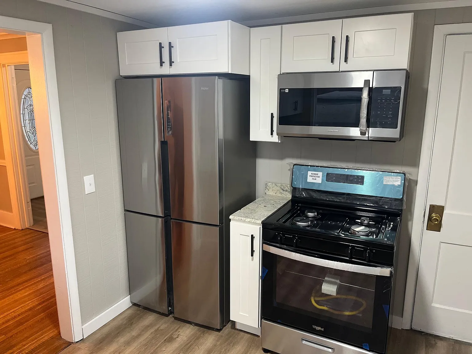 4 bed, 1422 sqft, $2,100 — Photo 4