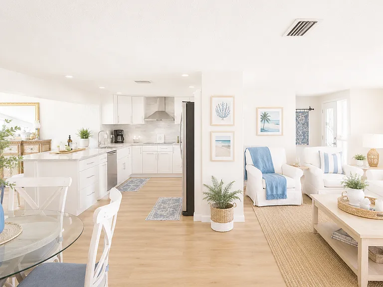 4452 Topsail Trl — Photo 6