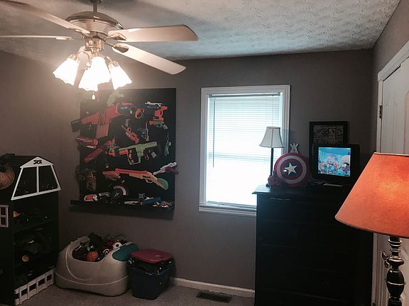 5th image of 120 Timberwood Dr