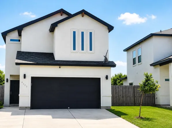 4225 Gavilan Dr, Laredo, TX 78046