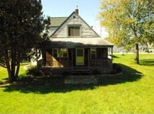 263 2nd Ave NE, Mazeppa, MN 55956