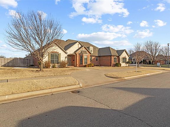 2nd image of 3500 Callaway Dr