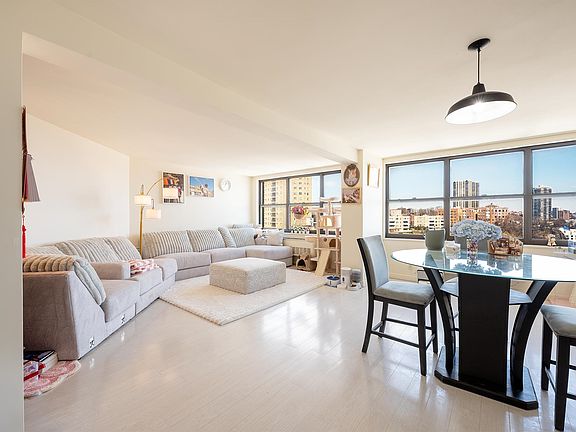 4th image of 7004 Boulevard East APT 22B