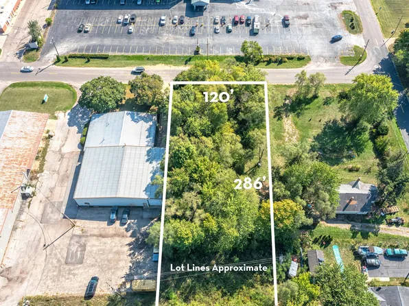 799 Ferguson Dr, Benton Harbor, MI 49022