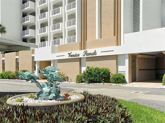 2nd image of 633 Alhambra Rd APT 305