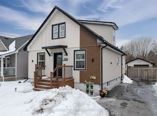 752 Douglas St, Oshawa, ON L1H5C7