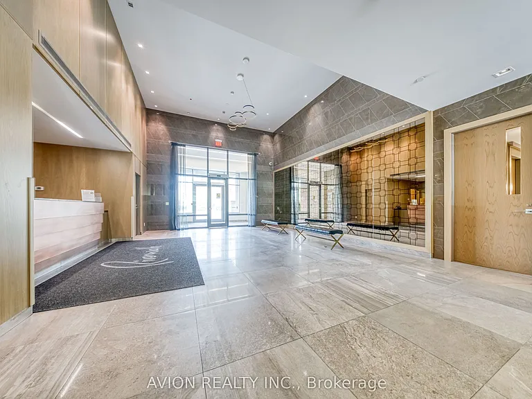 28 Uptown Dr #217 — Photo 3