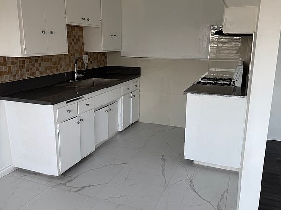 2nd image of 3027 Seaman Ave APT 10