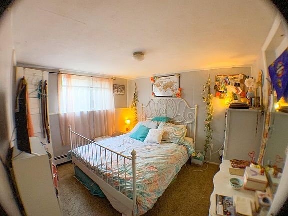 4th image of 2417 S Lafayette St #2