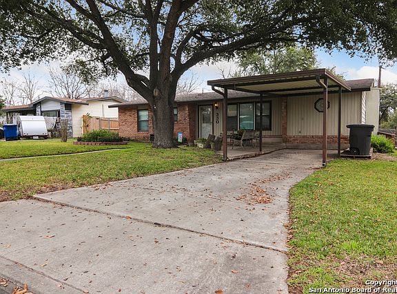 3rd image of 330 Hialeah Ave