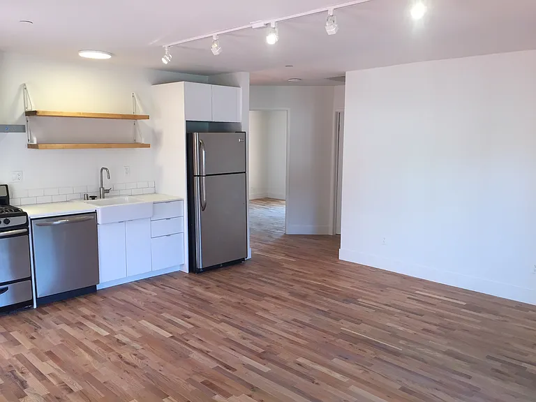 317 N Avenue 50 #2 — Photo 7