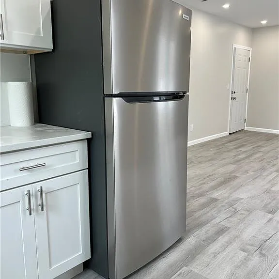 588 Livingston Ave #2-B — Photo 10