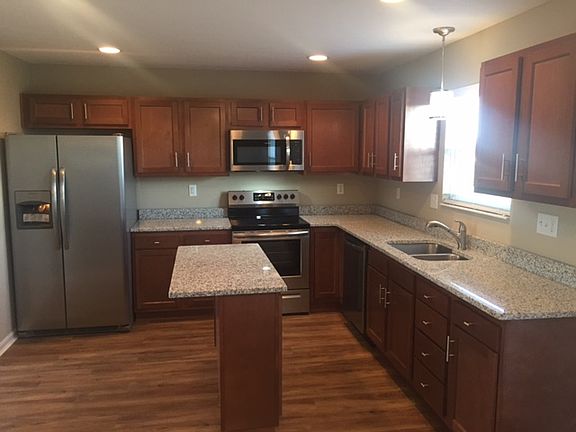 Newly Remodeled Gourmet Kitchen with Stainless Steel Applian