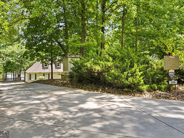 250 Aspen Way — Photo 63