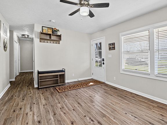 4th image of 1020 Northfield Dr