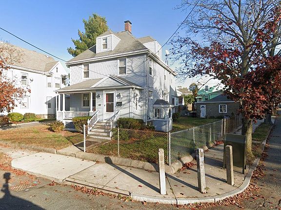 4th image of 45 Waterston Ave