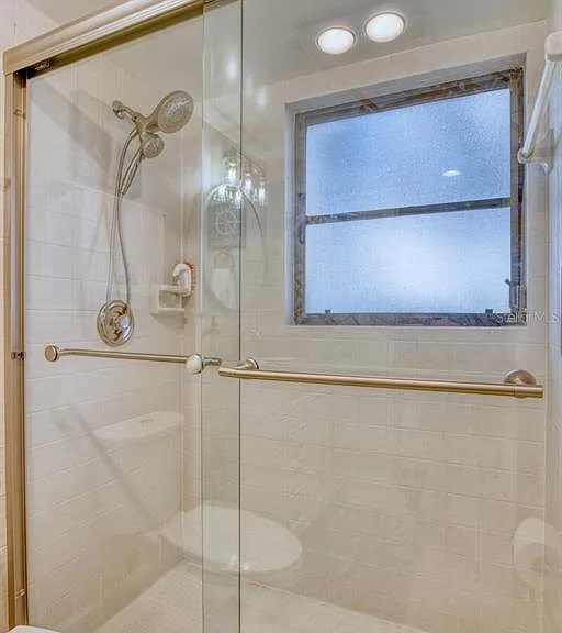 5640 Golf Pointe Dr #101 — Photo 27