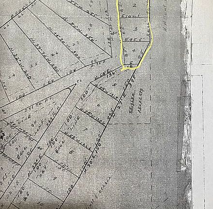 3rd image of 122 Circle High Dr