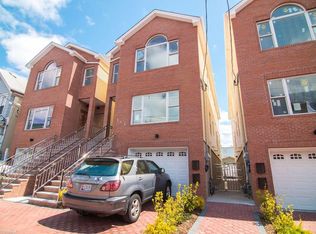 276 Old Bergen Rd #1, Jersey City, NJ 07305