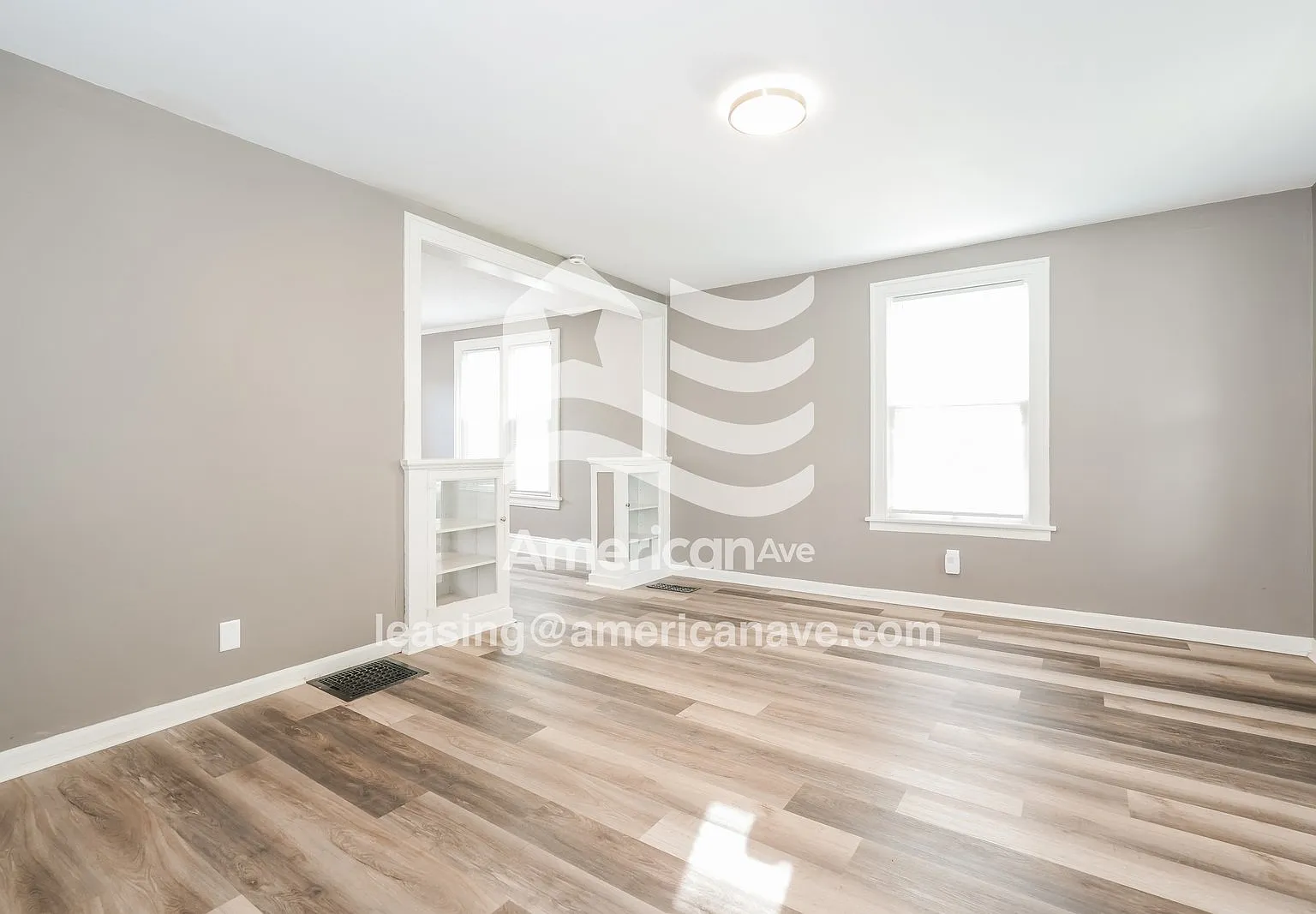 2 bed, 1.0 bath, 1130 sqft, $1,097 — Photo 2