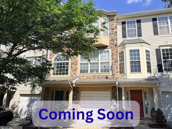 8204 Brooktree St, Laurel, MD 20724