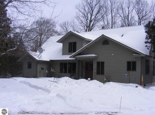 5018 N Raymond Rd, Luther, MI 49656