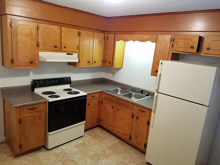 311B N Pine St #311-B — Photo 5