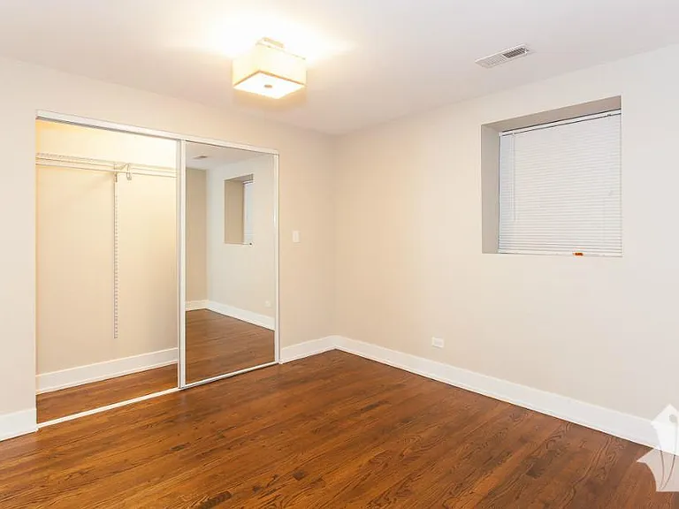 5062 N Winchester Ave #1W — Photo 6