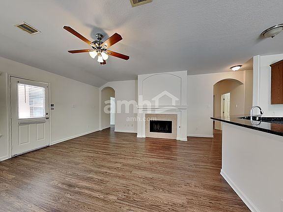 5th image of 4910 Monarch Meadow Ln
