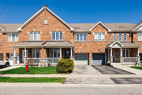 33 Tomabrook Cres Photo 1