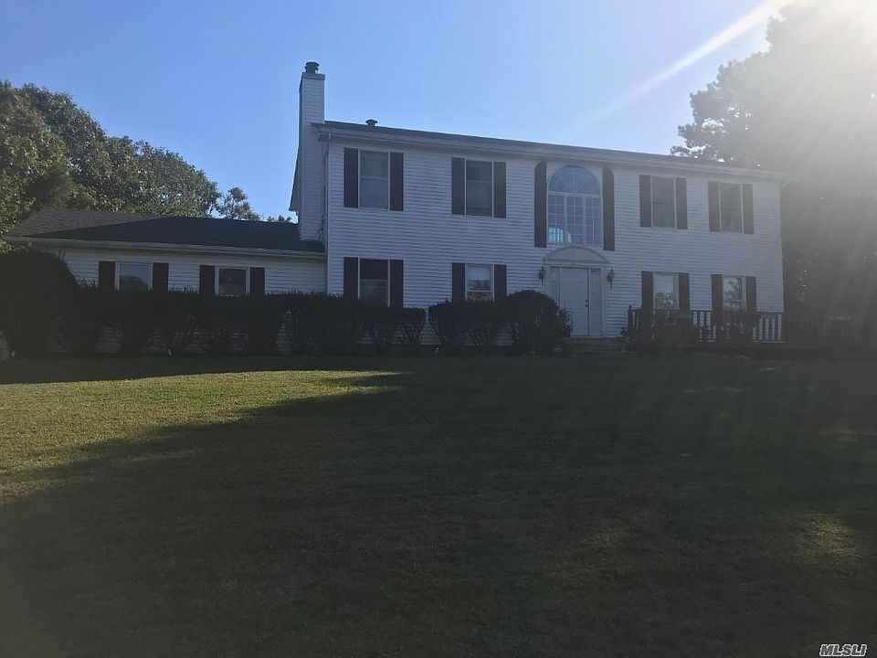 1st image of 16 Victoria Ln