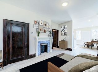 426 Edgemont St, Mt Washington, PA 15211