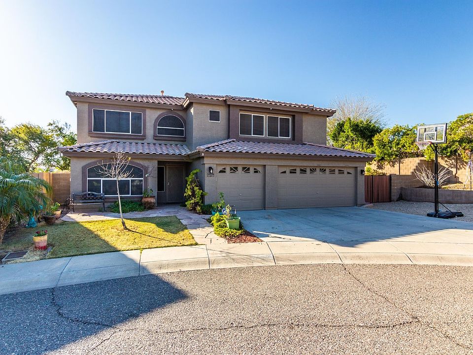 1st image of 25428 N 63rd Ln