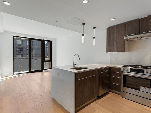 2nd image of 46-20 11th St #3E