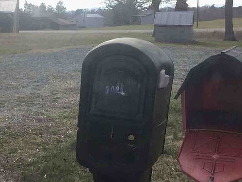 2nd image of 1041 Rhodes Loop