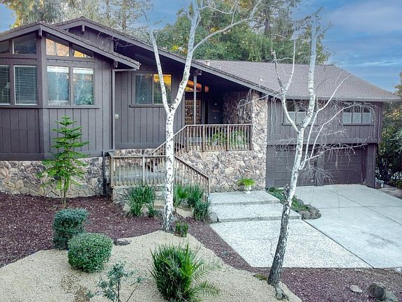 3rd image of 16755 Jackson Oaks Dr
