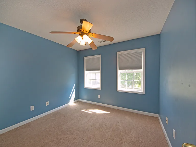 1112 Huff Dr — Photo 24